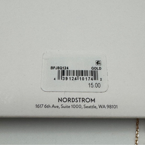 BP. Layered Gold Tone Heart & Link Necklace NWT - Picture 4 of 5